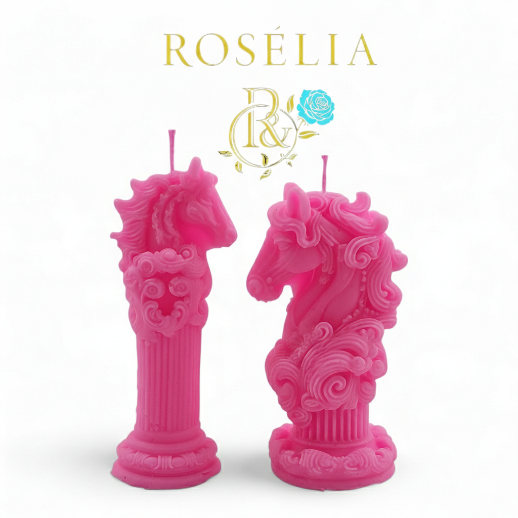 Strateji ve Gücün Mitolojik Dansı - At Figürleri Dekoratif Mum | Rosélia