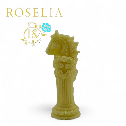 Işığın ve Özgürlüğün Buluştuğu At Figürü 2 Dekoratif Mum | Rosélia