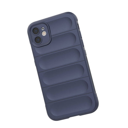 Apple iPhone 11 Kılıf Esnek TPU Oyuklu Arka Yüzey Tasarımlı Zore Etnik Silikon Kapak Kırmızı