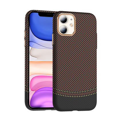 Apple iPhone 11 Kılıf M-safe Şarj Özellikli Karbon Fiber Görünümlü Zore Gros Kapak Gold-Siyah