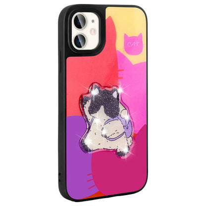 Apple iPhone 11 Kılıf Parlayan Kabartmalı İkonik Figürlü Zore Amas Silikon Kapak Beyaz