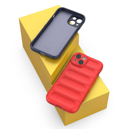 Apple iPhone 14 Kılıf Esnek TPU Oyuklu Arka Yüzey Tasarımlı Zore Etnik Silikon Kapak Kırmızı