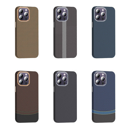 Apple iPhone 14 Pro Max Kılıf M-safe Şarj Özellikli Karbon Fiber Görünümlü Zore Gros Kapak Siyah-Lacivert
