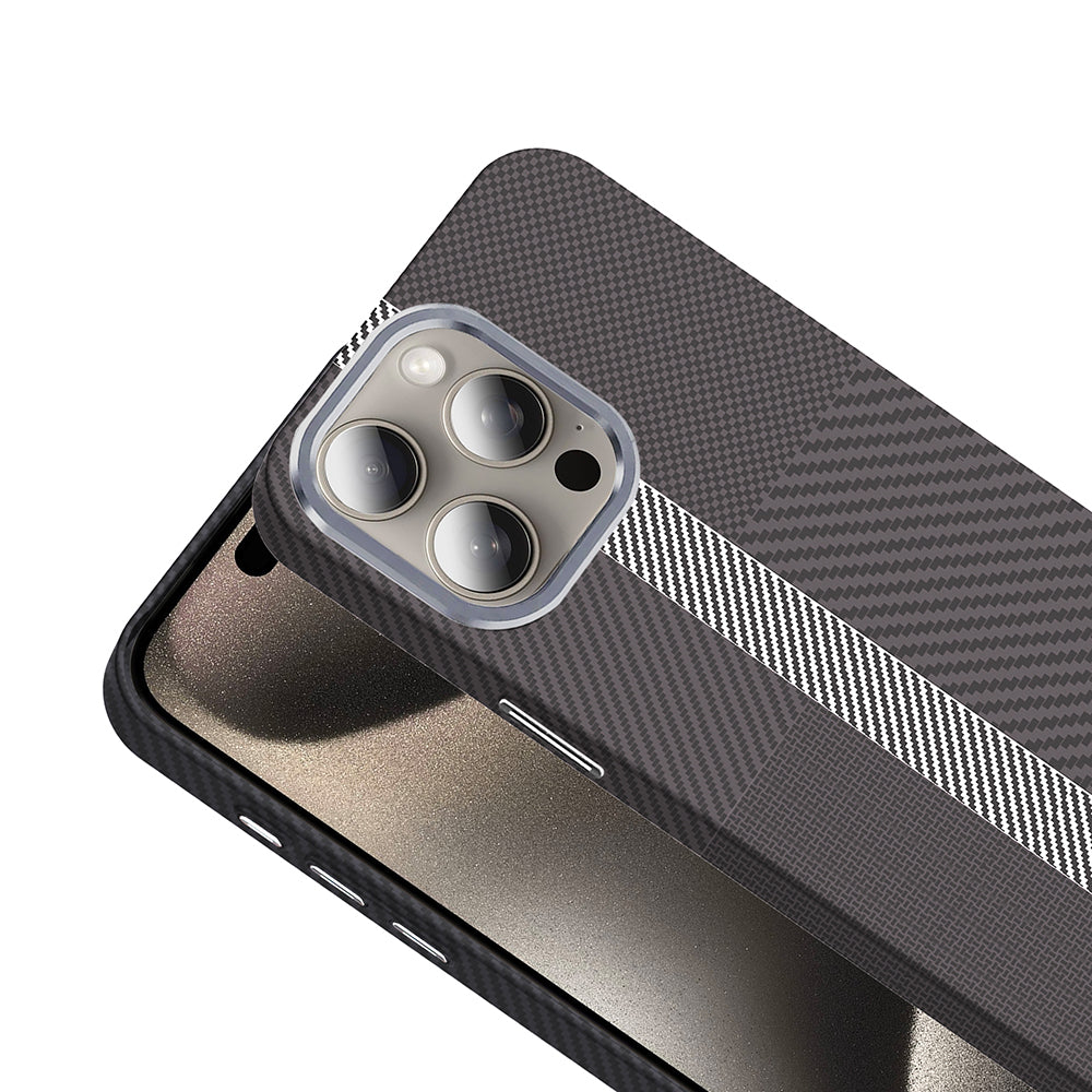 Apple iPhone 15 Pro Kılıf M-safe Şarj Özellikli Karbon Fiber Görünümlü Zore Gros Kapak Desert Titanyum