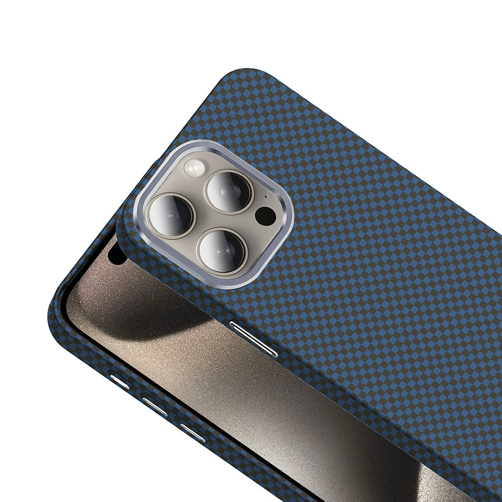 Apple iPhone 15 Pro Kılıf M-safe Şarj Özellikli Karbon Fiber Görünümlü Zore Gros Kapak Gri-Siyah