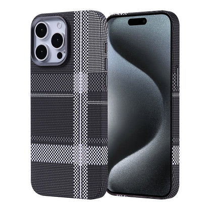 Apple iPhone 15 Pro Kılıf M-safe Şarj Özellikli Karbon Fiber Görünümlü Zore Nekst Kapak Yeşil