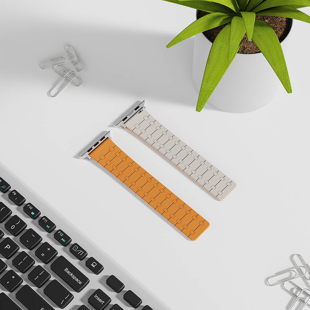 Apple Watch 44mm Zore KRD-111 Çizgili Desenli Silikon Kordon Haki