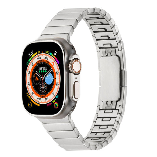 Apple Watch 7 41mm Zore KRD-82 Metal Kordon Gümüş
