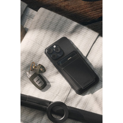 Energea MagWallet Card 10K 10.000 mAh 20W Type-C ve 15W Kablosuz Şarj Çıkışlı Ekstra Stant Özellikli Magsafe Kartlıklı PD Hızlı Şarj Magsafe Powerbank - Koyu Gri