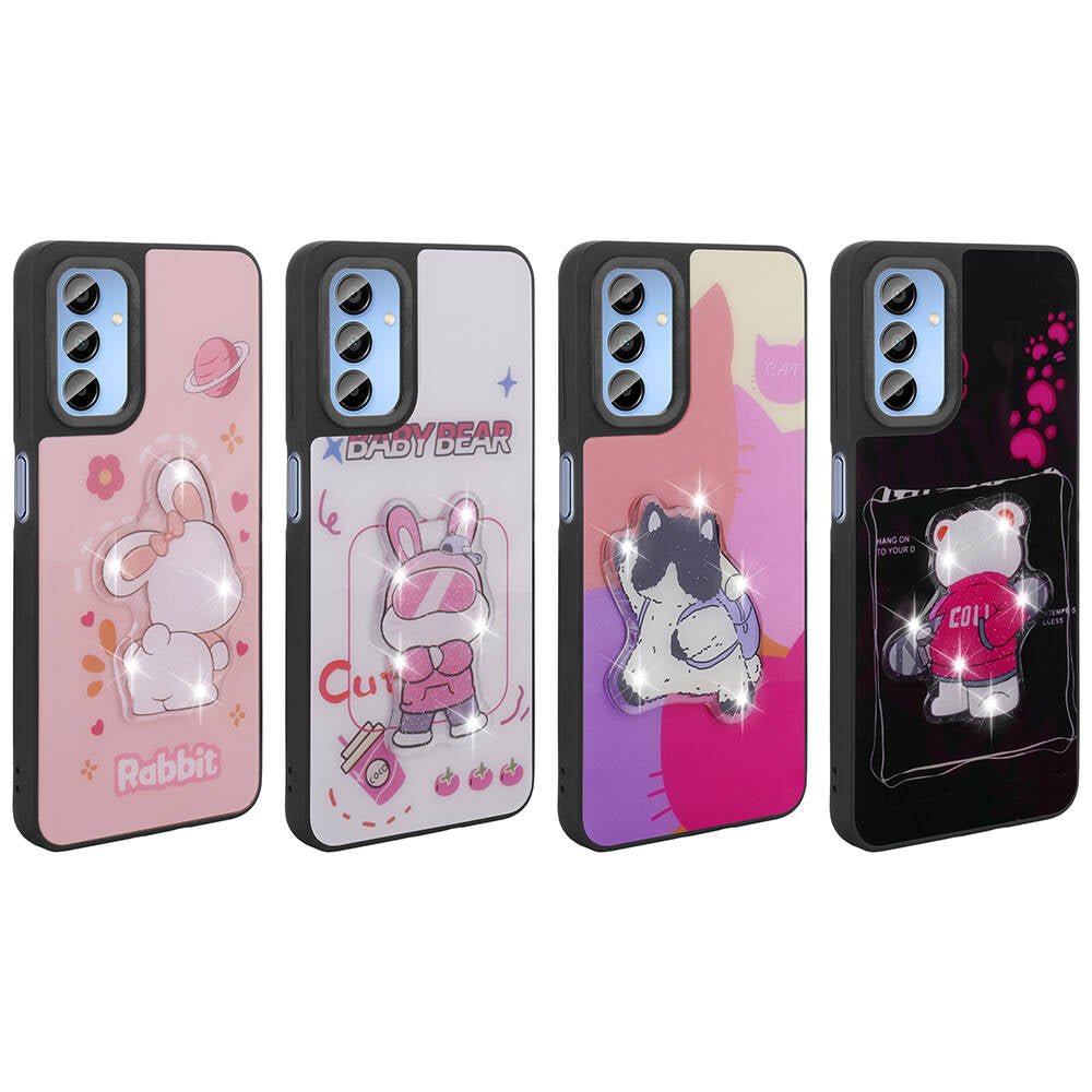 Galaxy A15 Kılıf Parlayan Kabartmalı İkonik Figürlü Zore Amas Silikon Kapak Beyaz