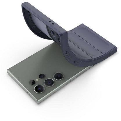 Galaxy S24 Ultra Kılıf Esnek TPU Oyuklu Arka Yüzey Tasarımlı Zore Etnik Silikon Kapak Siyah