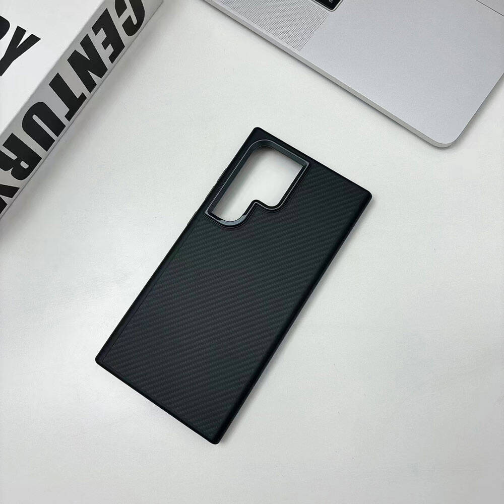 Galaxy S24 Ultra Kılıf M-safe Şarj Özellikli Karbon Fiber Görünümlü Zore Troy Kapak Siyah