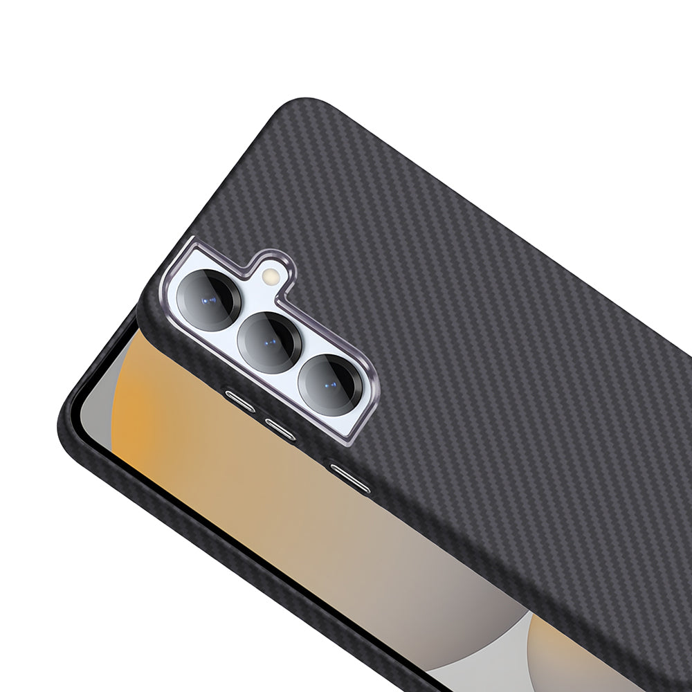 Galaxy S25 Kılıf M-safe Şarj Özellikli Karbon Fiber Görünümlü Zore Gros Kapak Gold-Siyah