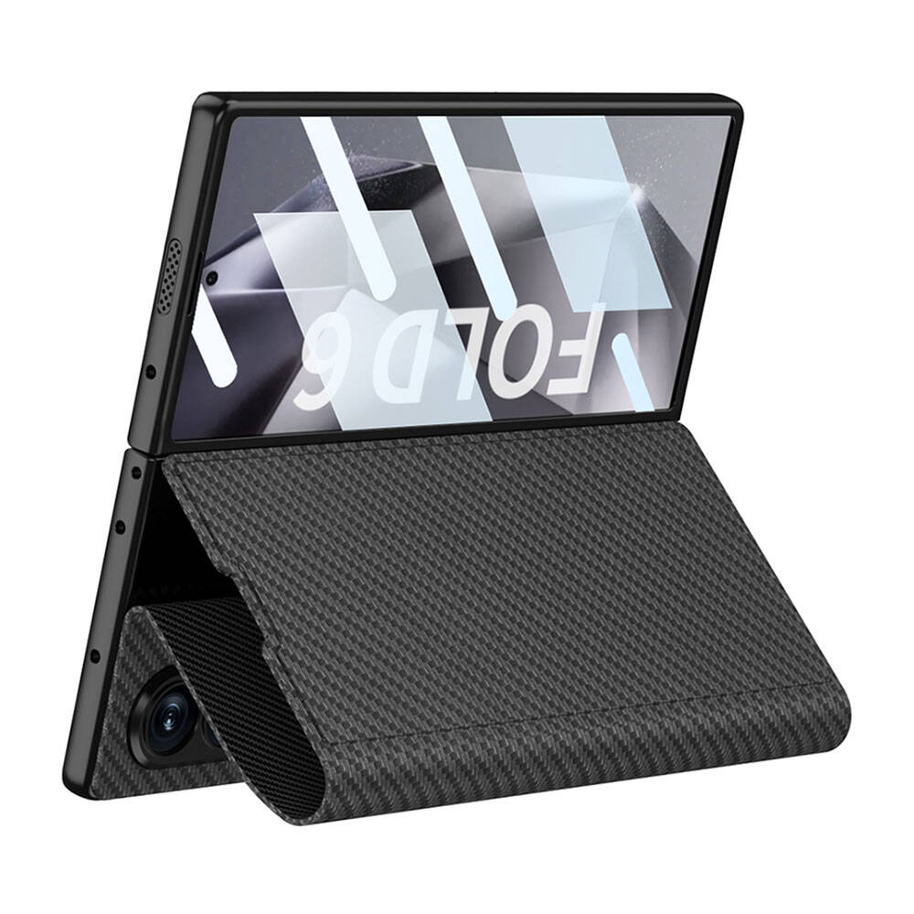 Galaxy Z Fold 6 Kılıf Karbon Fiber Tasarımlı Magnetik Tokalı Kartlıklı Zore Kıpta Zegna Kapak Siyah