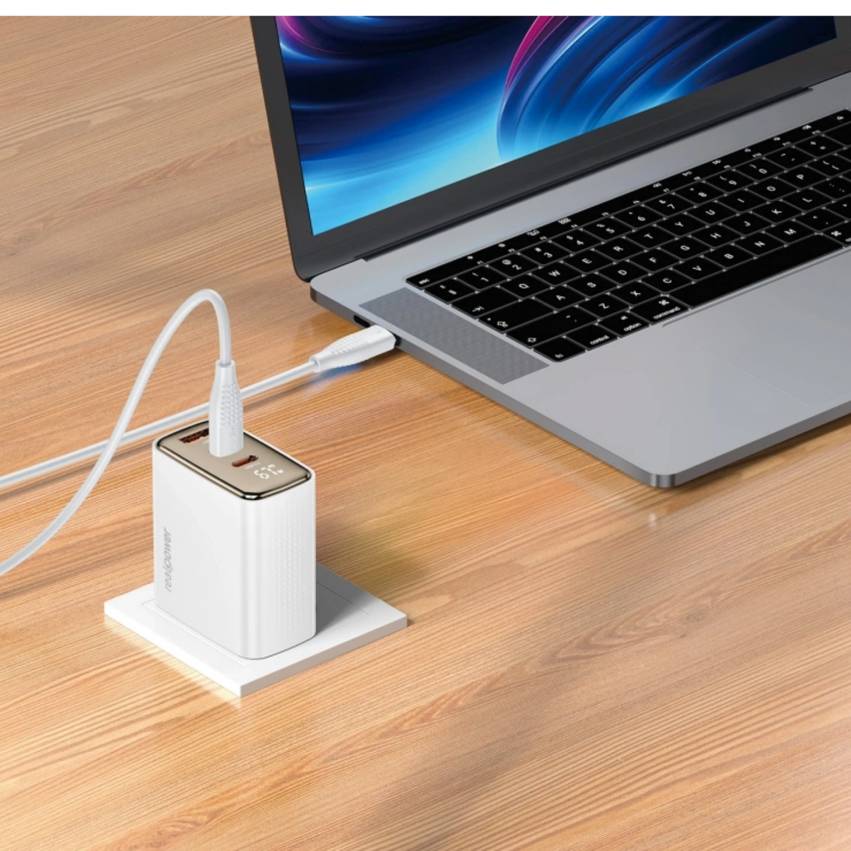 RealPower TCS67WWH GAN 67W 3000 mAh Type-C To Type-C Şarj Aleti (Beyaz) NT-119373