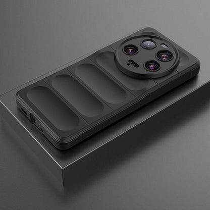 Xiaomi Mi 13 Ultra Kılıf Esnek TPU Oyuklu Arka Yüzey Tasarımlı Zore Etnik Silikon Kapak Koyu Yeşil