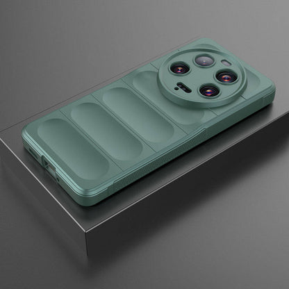 Xiaomi Mi 13 Ultra Kılıf Esnek TPU Oyuklu Arka Yüzey Tasarımlı Zore Etnik Silikon Kapak Kırmızı