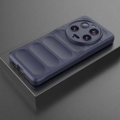 Xiaomi Mi 13 Ultra Kılıf Esnek TPU Oyuklu Arka Yüzey Tasarımlı Zore Etnik Silikon Kapak Koyu Yeşil