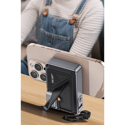 Yesido YP89 Akım Korumalı ve Stantlı 10.000 mAh 5in1 22.5W PD ve 15W Kablosuz Hızlı Şarj Destekli Magsafe Powerbank