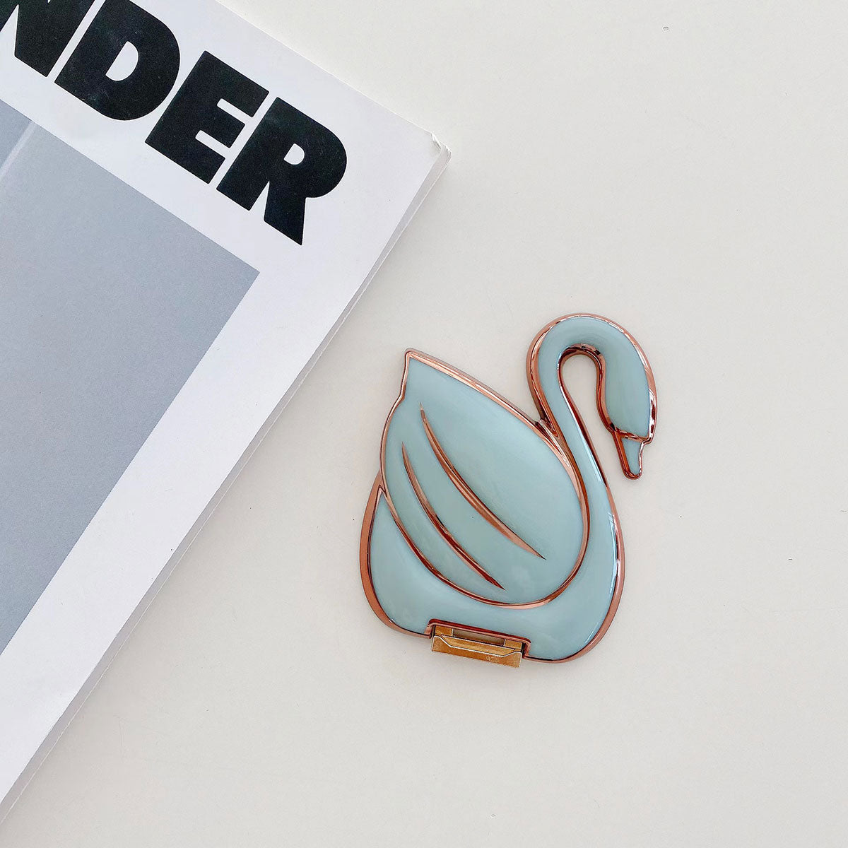 Zore Kuğu Figürlü Cep Telefonu Standı Lila