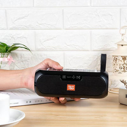 Zore TG182 Güneş Enerjili FM Radyo Özellikli AUX USB Kart Okuyucu Portlu Bluetooth Hoparlör Speaker Siyah